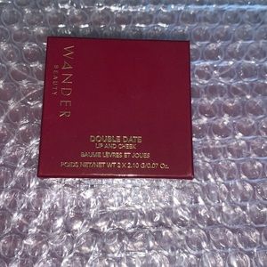 Wander beauty Double Date Lip and Cheek.